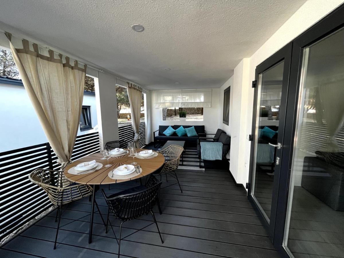 Luxury Mobile Home Pretty Green - Premium - Oaza Mira Resort -50 M From The Beach Drage Extérieur photo
