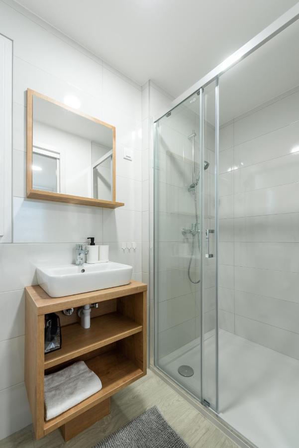 Luxury Mobile Home Pretty Green - Premium - Oaza Mira Resort -50 M From The Beach Drage Extérieur photo