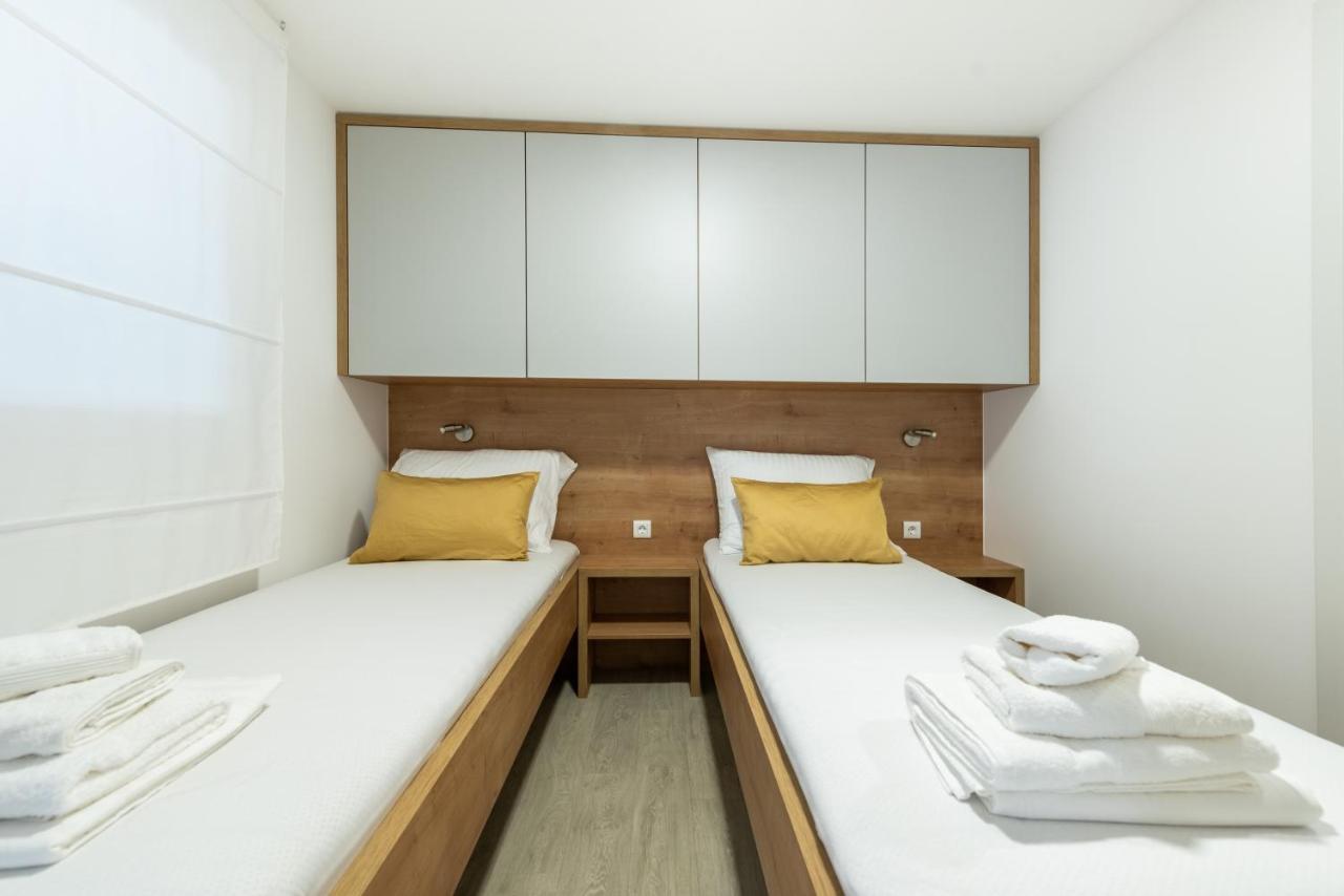 Luxury Mobile Home Pretty Green - Premium - Oaza Mira Resort -50 M From The Beach Drage Extérieur photo