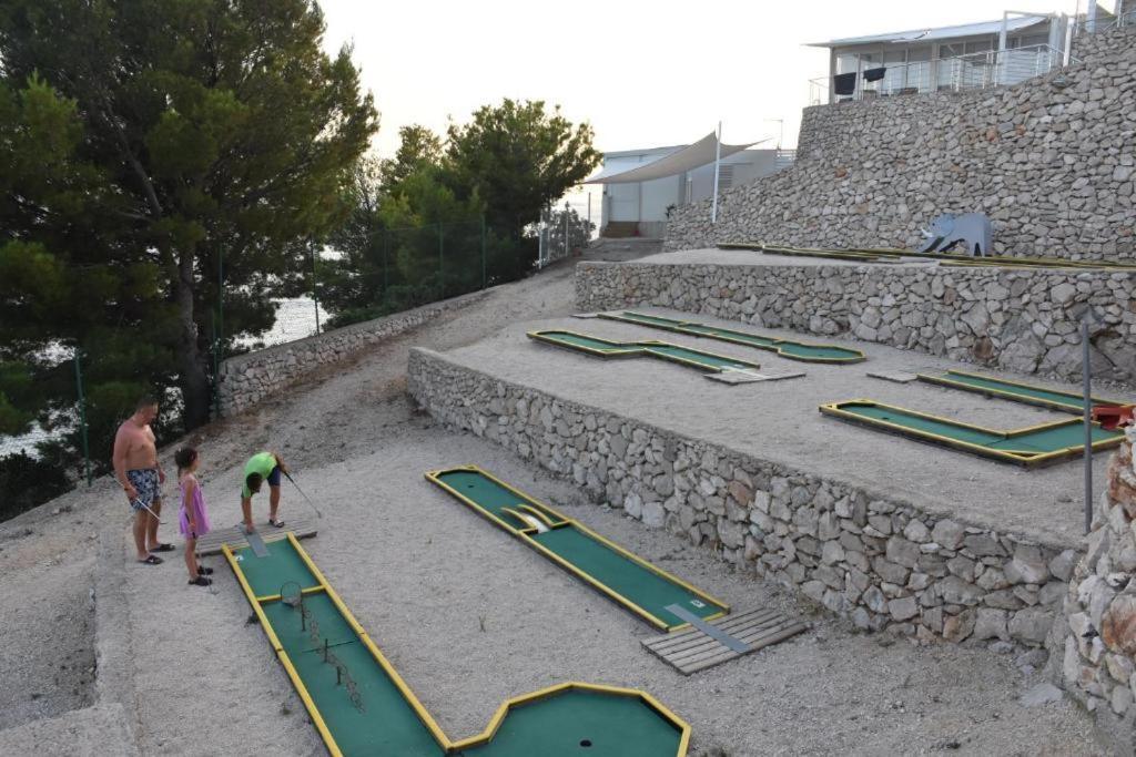 Luxury Mobile Home Pretty Green - Premium - Oaza Mira Resort -50 M From The Beach Drage Extérieur photo